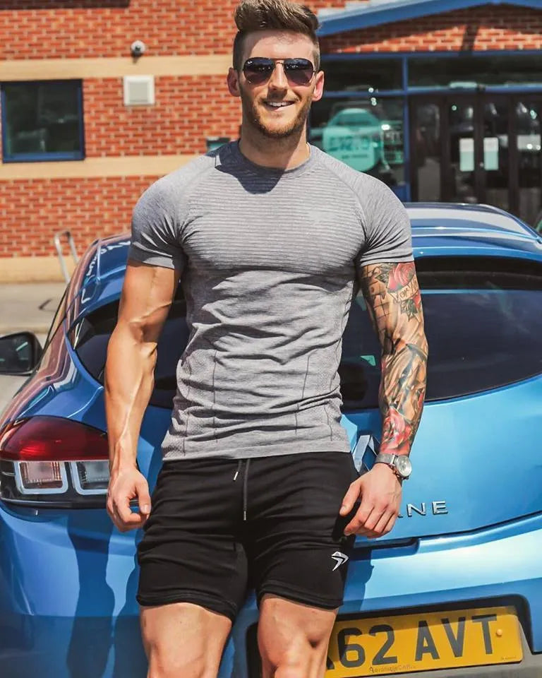Men's cotton workout t-shirt in gray, short sleeve, tight fit for sports and running