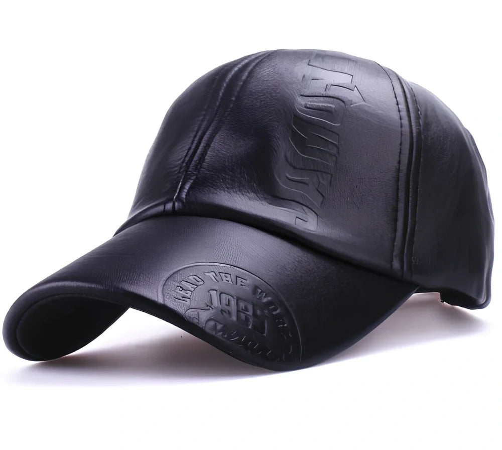 Autumn winter baseball cap in black with adjustable snapback, wool blend for outdoor use, 12 cm crown and 7 cm brim