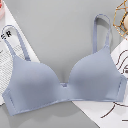 White breathable gather bra with detachable straps, 3/4 cup, seamless one-piece design for women