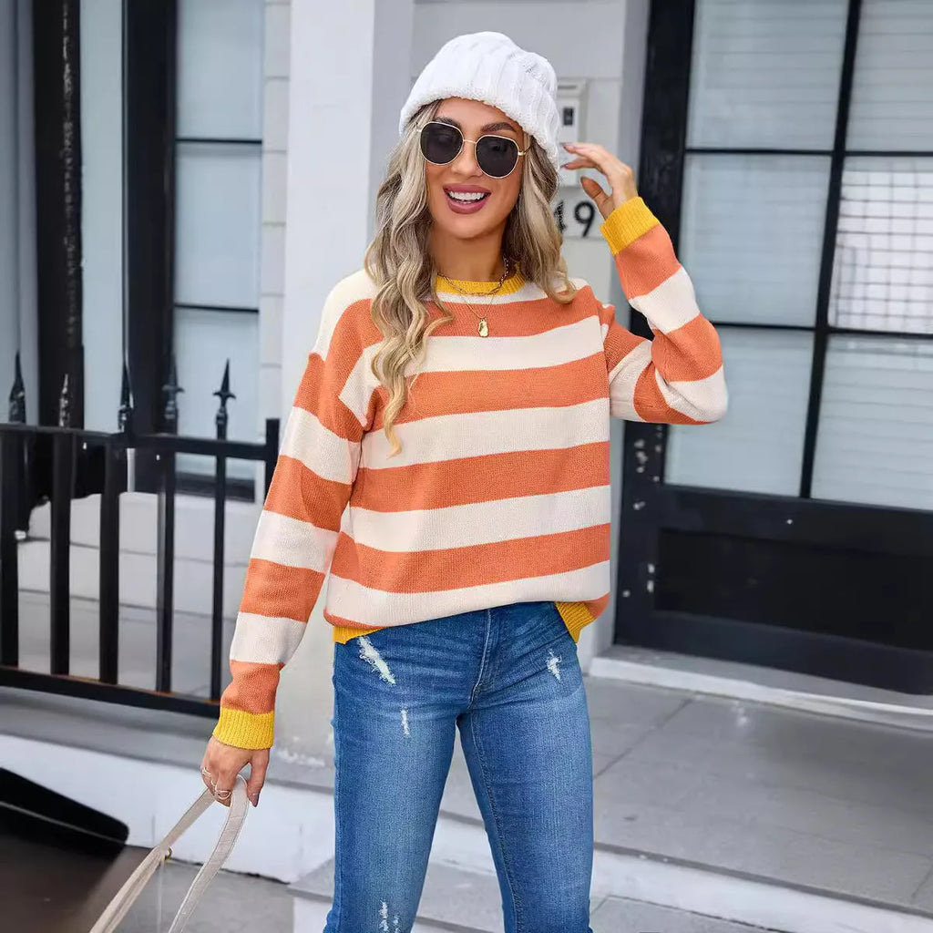 Women's striped acrylic sweater in loose fit with long sleeves and round neck