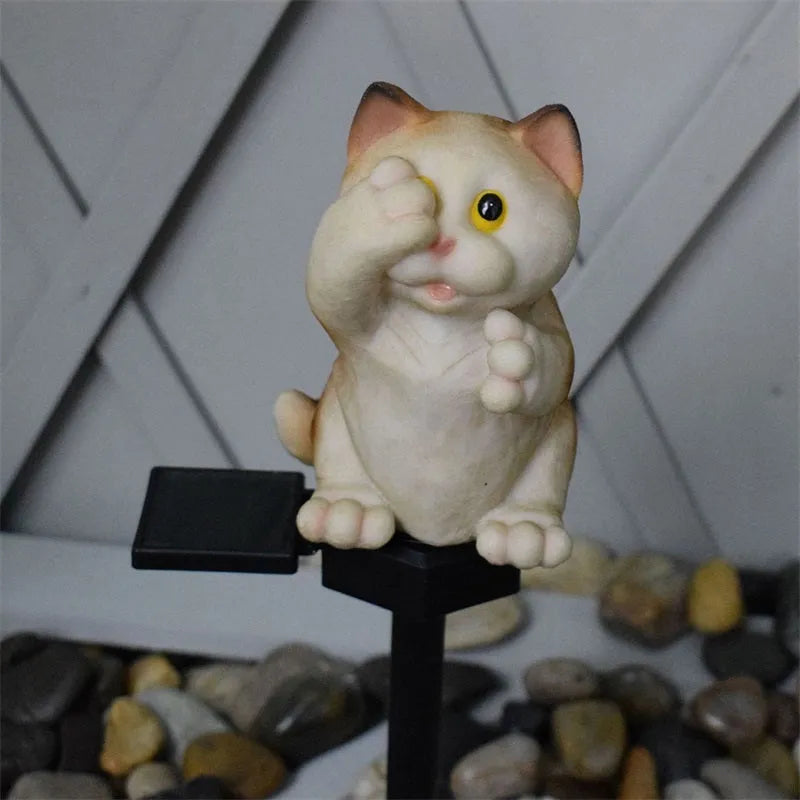 Brown resin cat-shaped solar lawn light for garden pathways