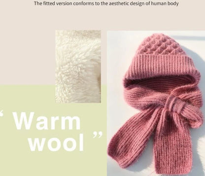Women's fleece-lined knitted hat and scarf set in various colours for winter warmth