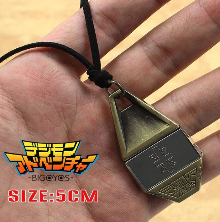 Adjustable magnetic pendant necklace with durable nylon rope and sleek metal pendant