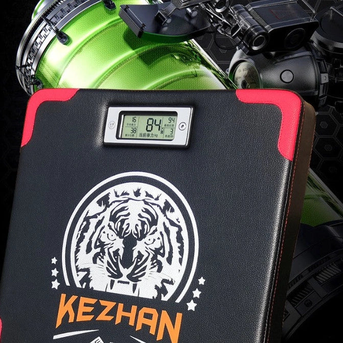 Smart hanging-type boxing training sandbag with dynamometer measuring punch force