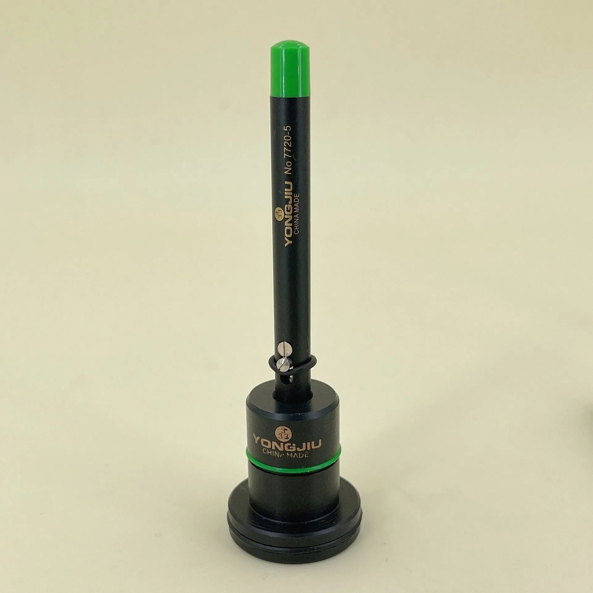 Watch repair tool oiling pen kit for precision lubrication with three nozzle size options