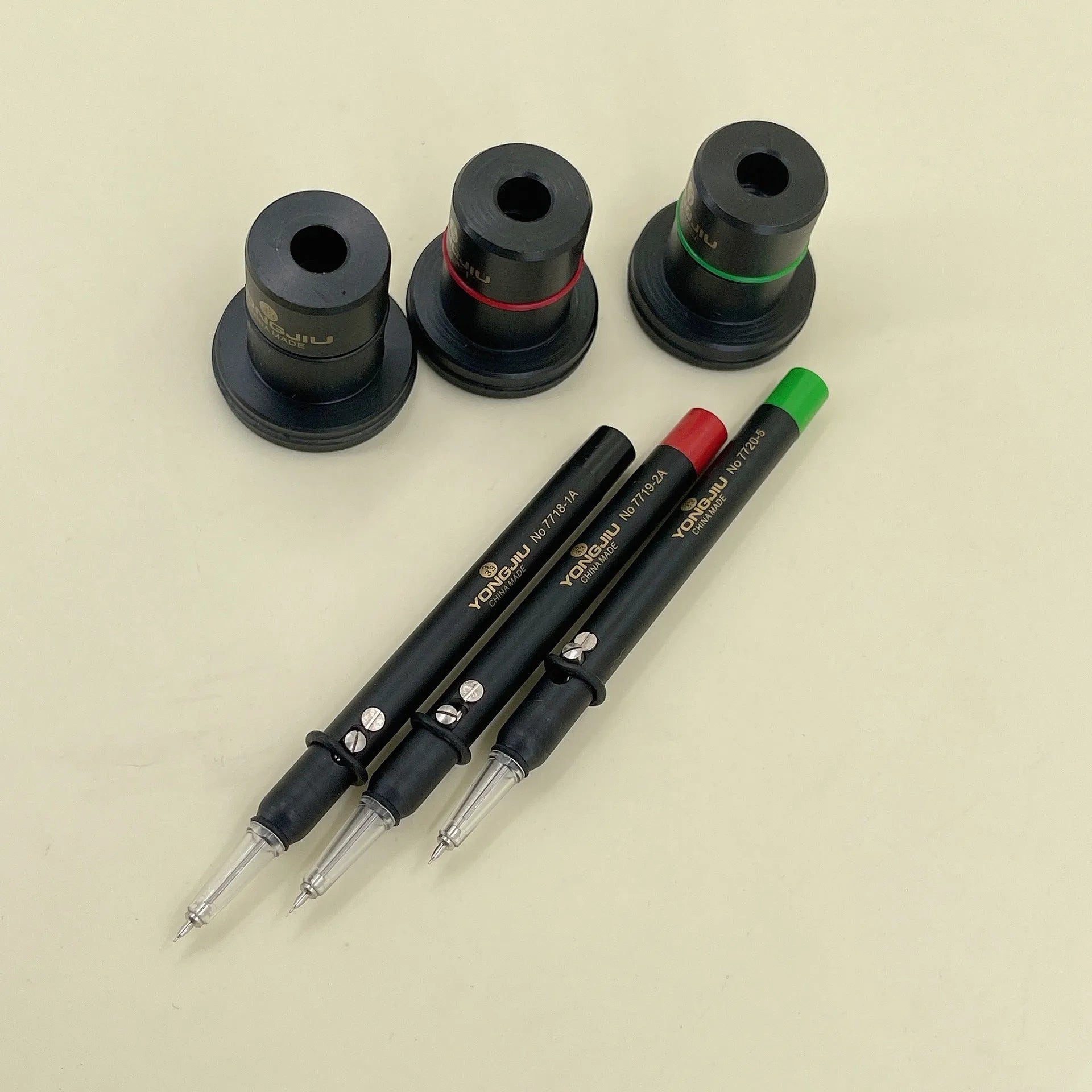 Watch repair tool oiling pen kit for precision lubrication with three nozzle size options