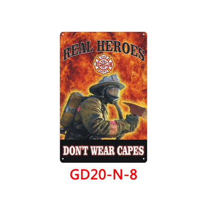 Retro tin painting wall hanging with American vintage design, 30x20cm