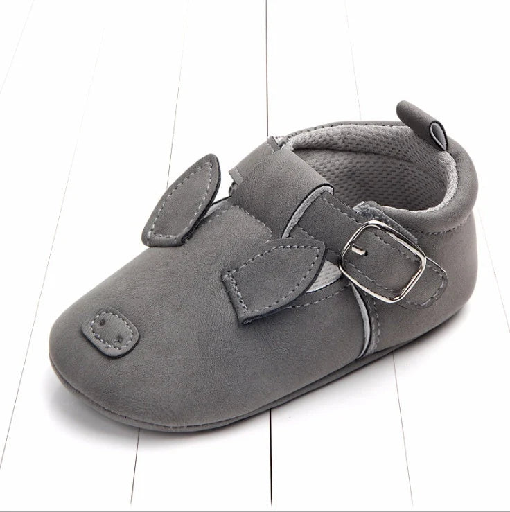 Cartoon animal baby shoes with non-slip soft bottom for spring and autumn wear