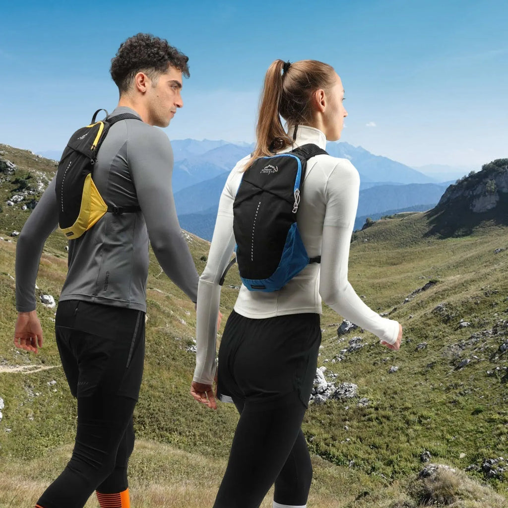 Outdoor water bag off-road running backpack 5L dual stability system in blue