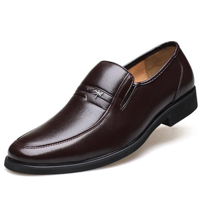 Men's business casual leather shoes in black and brown with rubber soles