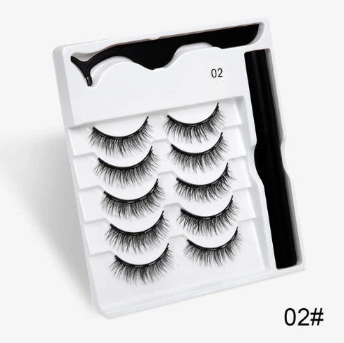 Magnetic false eyelashes set for easy, glue-free application