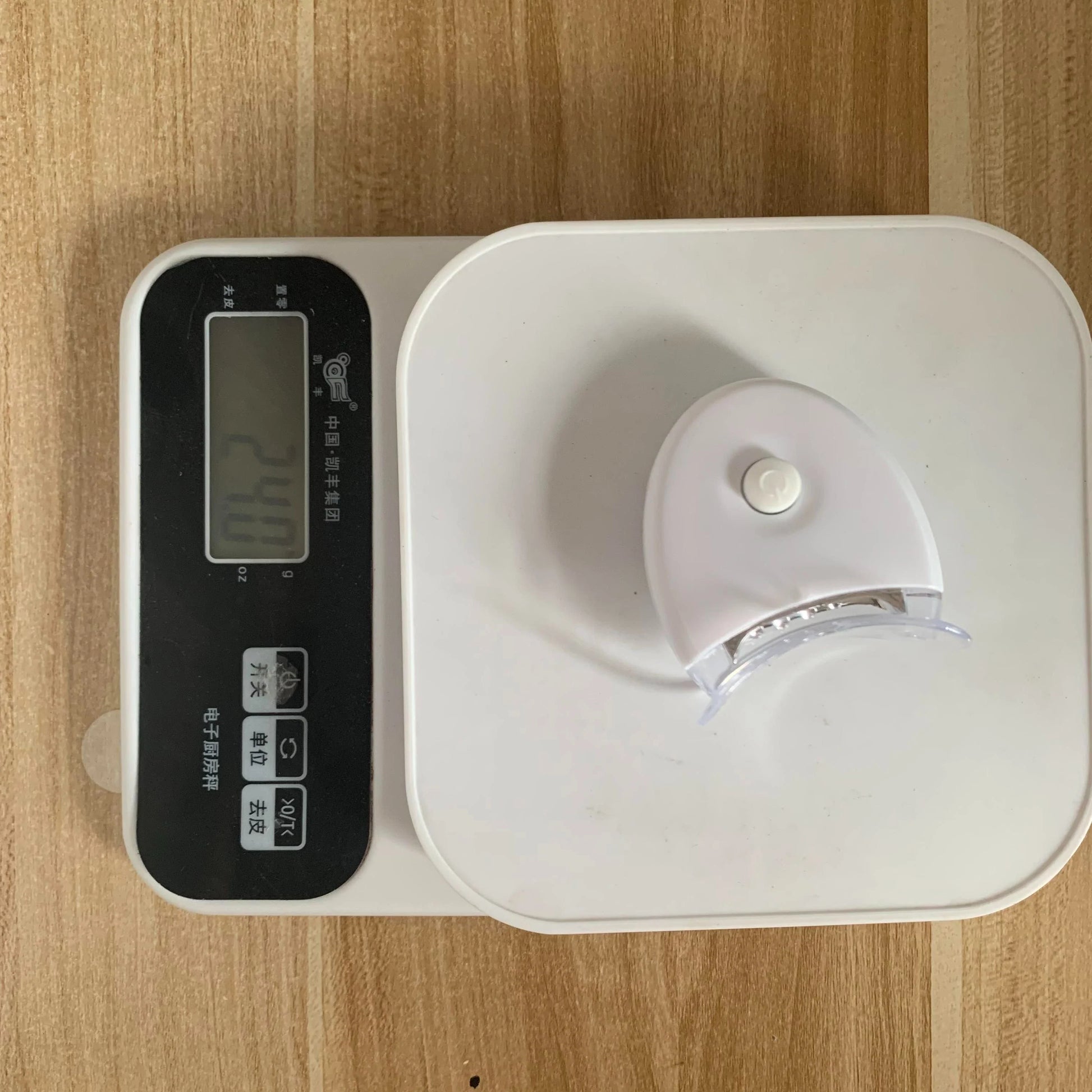 Bright Teeth Whitening Kit with cold light technology for at-home use