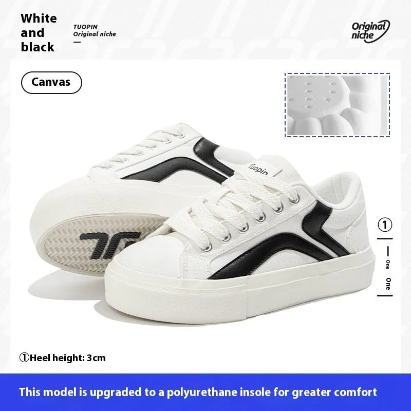 Women's low-top vulcanised board shoes in a lace-up design with a round toe.