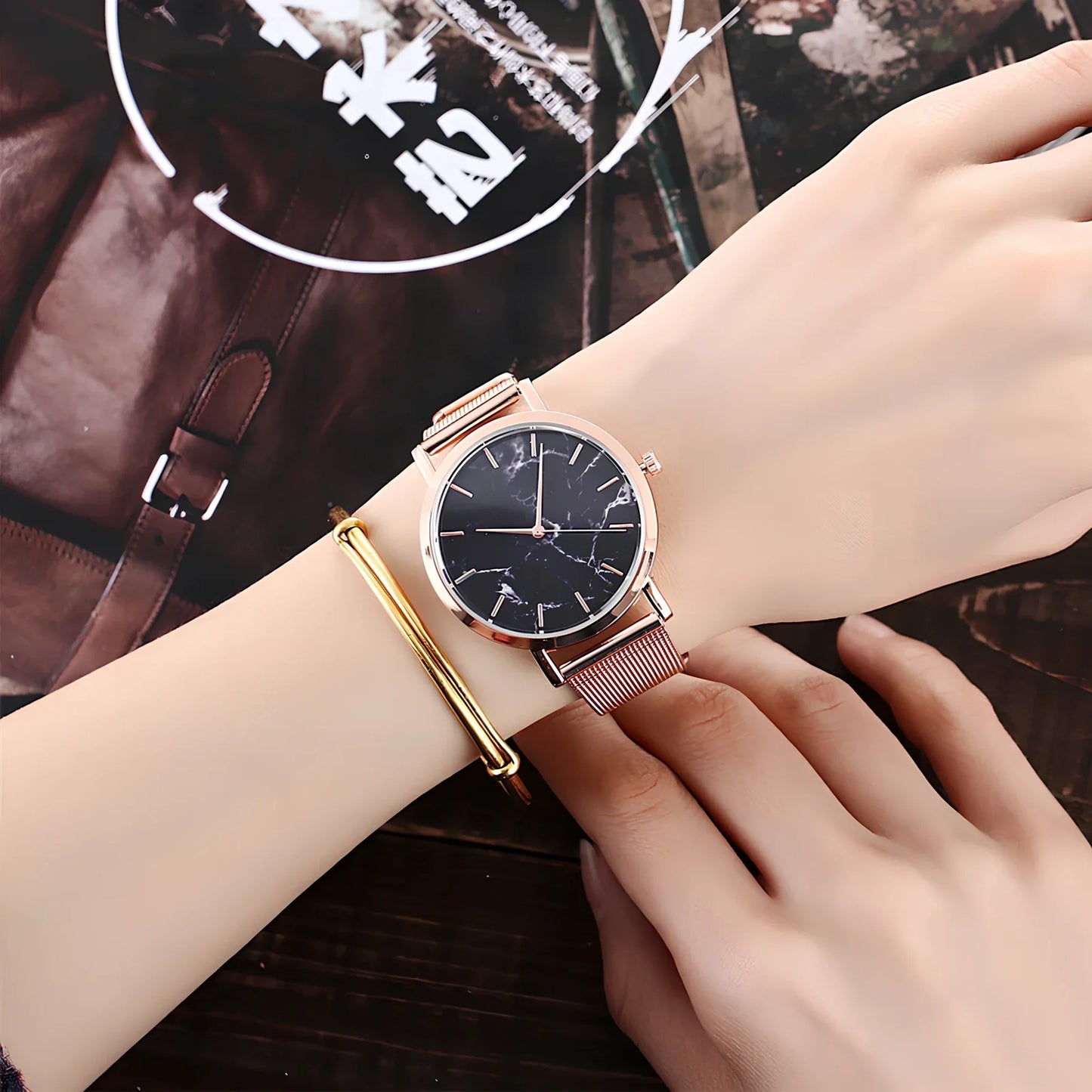 Vansvar women's quartz watch with black marble dial, silver mesh steel band, 3.9 cm diameter, slim 0.9 cm thick for casual wear