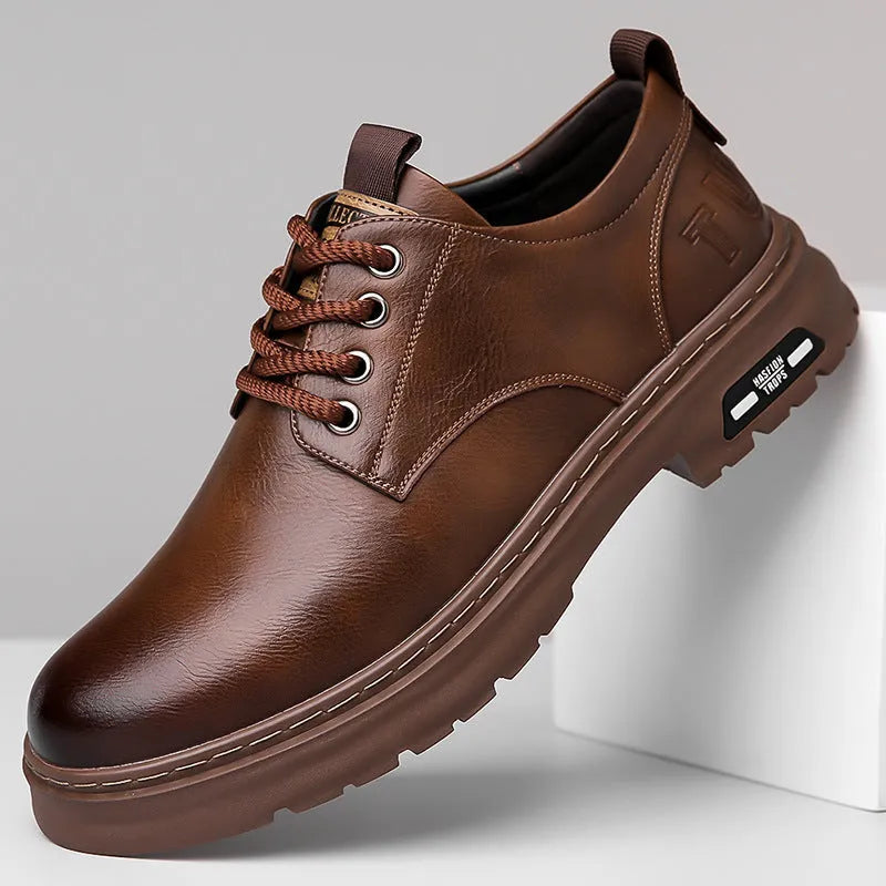 Retro men's casual leather shoes with round toe and flat square heel in black or brown colours