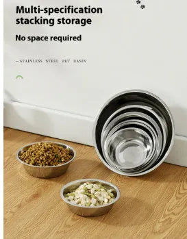 Stainless steel pet bowl in five sizes from 13cm to 22cm for cats and dogs.