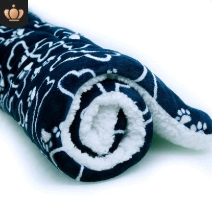 Coral cashmere pet blanket mat in various designs and sizes for ultimate pet comfort