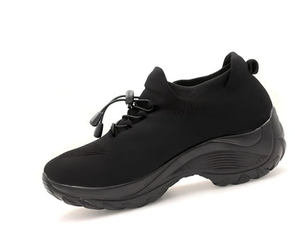 Women's black moon mesh sports shoes with cotton vamp, flat heel, round toe, size 38 shown on white background