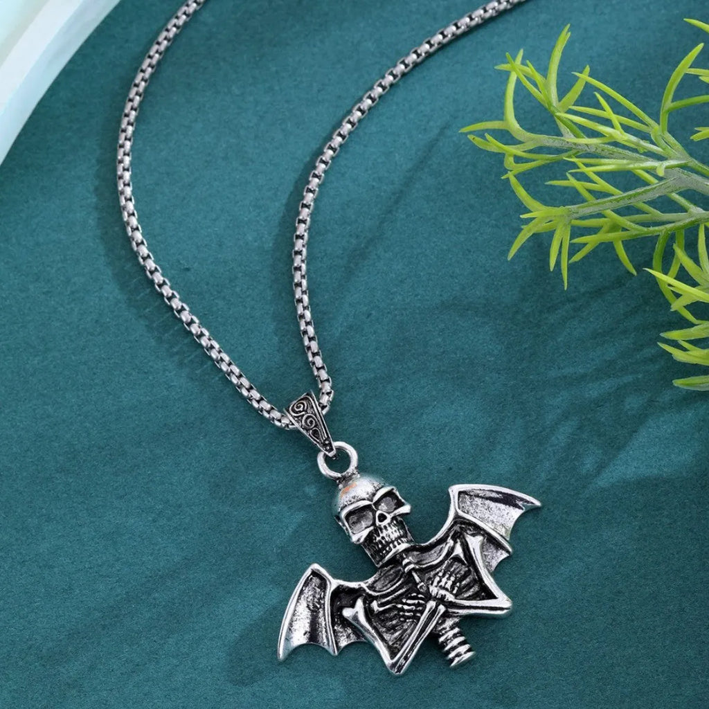 Angel skull retro punk men's collarbone chain necklace with silver-tone metal pendant and adjustable chain