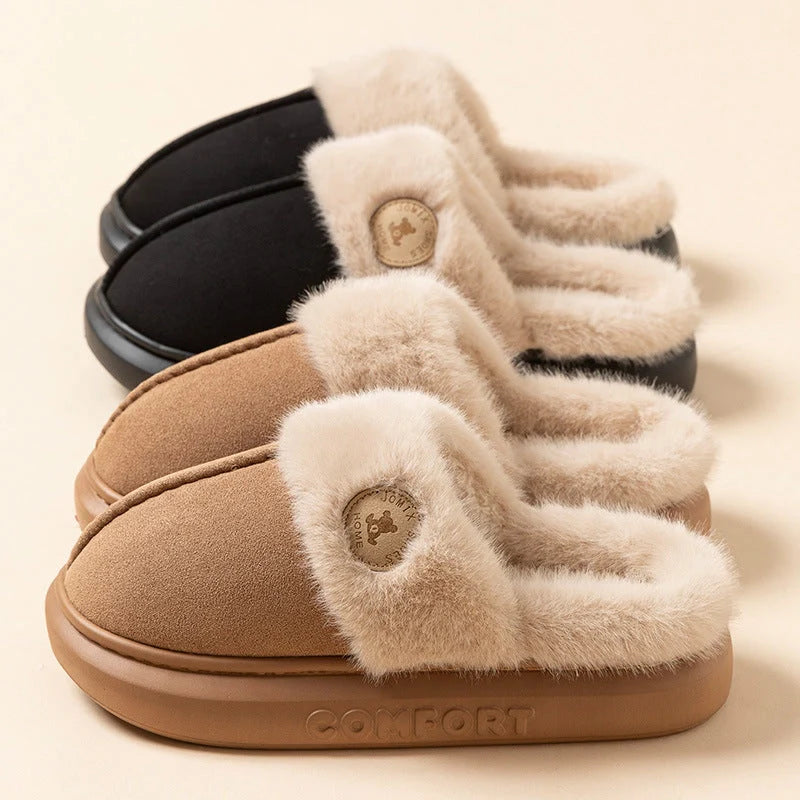 Winter plush slippers for women and men in various colours, featuring thick soles and soft fleece lining