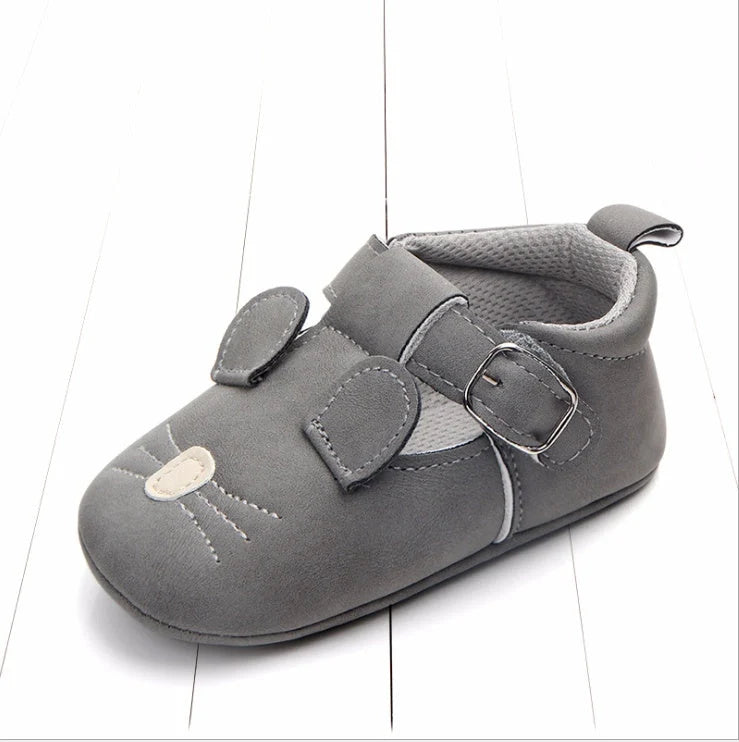 Cartoon animal baby shoes with non-slip soft bottom for spring and autumn wear