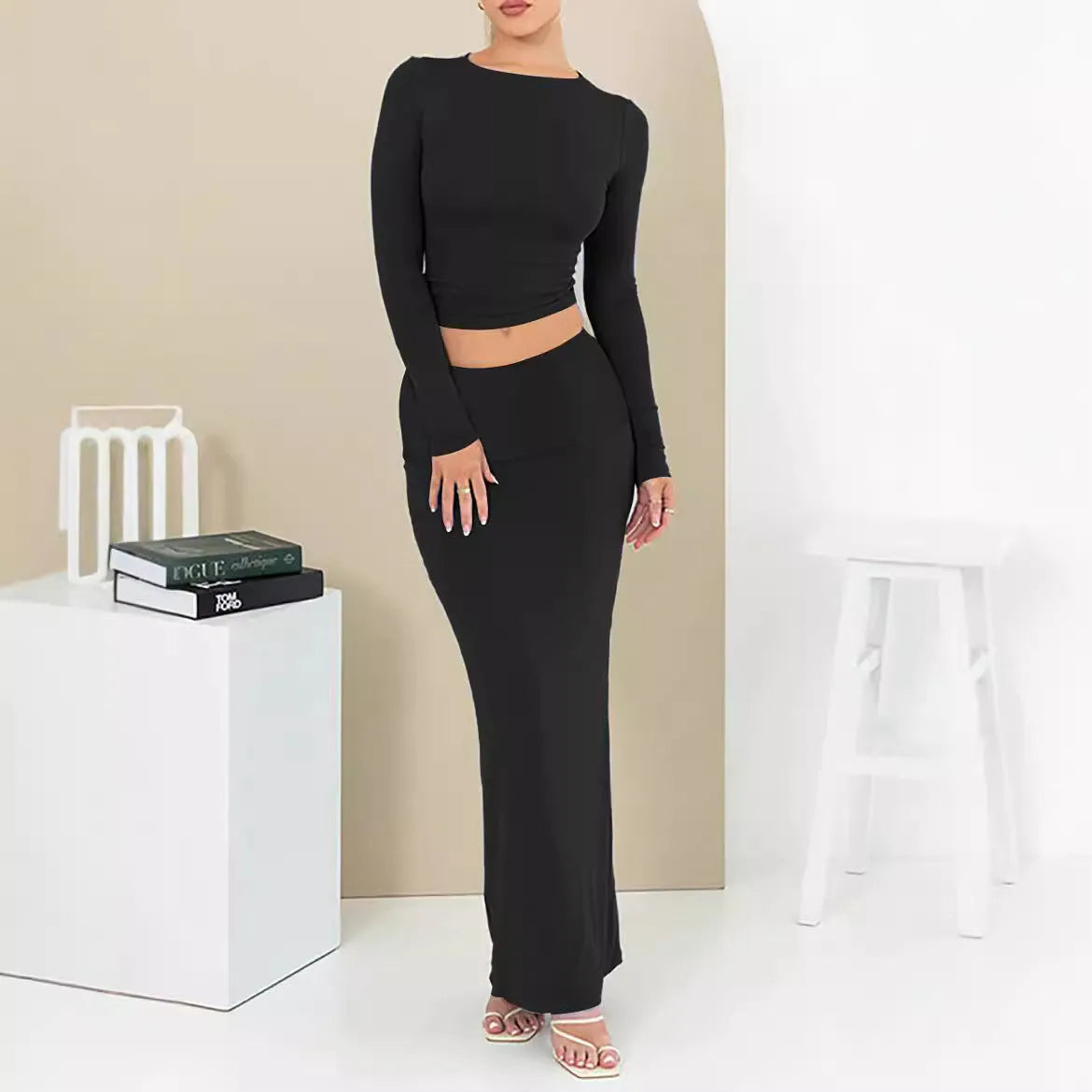 Women's autumn two-piece suit set in polyester with three-quarter sleeves and long skirt in sweet style