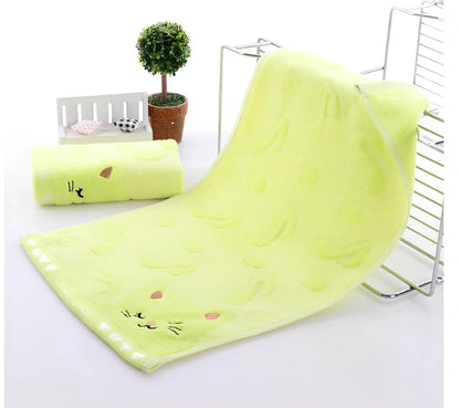 Bamboo fiber kitten face bath towel 25x50cm in blue with playful print