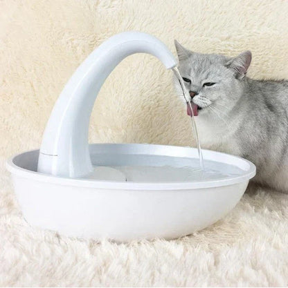 Automatic cat water dispenser with self-cleaning filtration system for convenient and healthy hydration