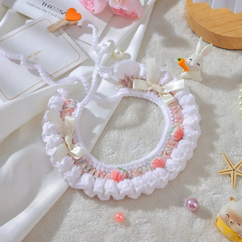 Handmade wool woven cat collar with embroidery decoration for British Shorthair kittens in cartoon style
