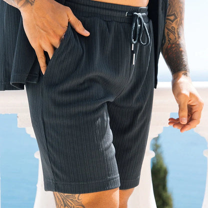Men's stylish two-piece set for summer with short sleeve shirt and shorts