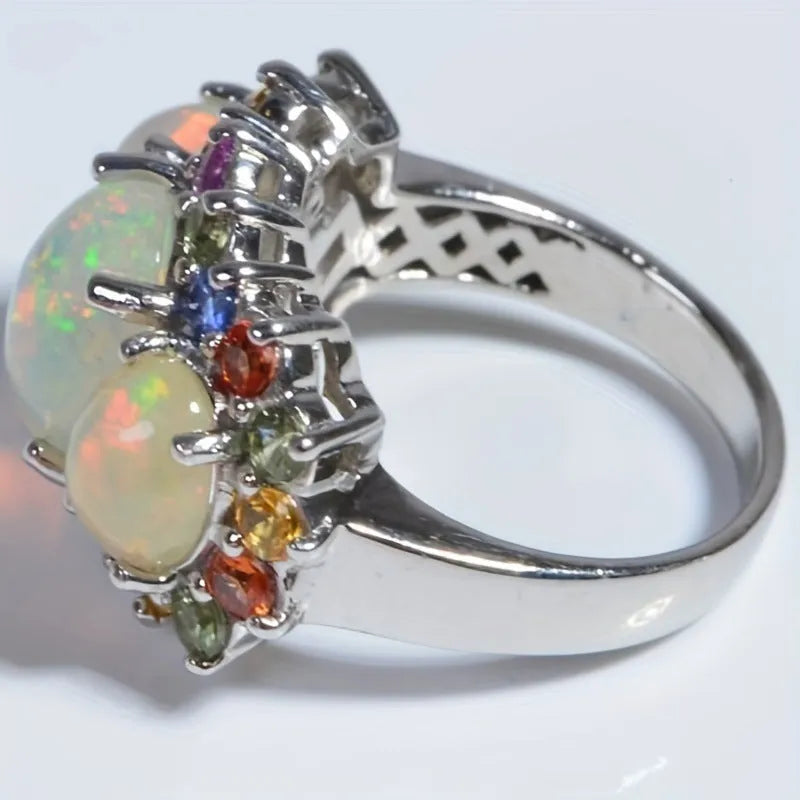 Women's alloy retro geometric ring with zircon inlay on display, available in sizes 6-10