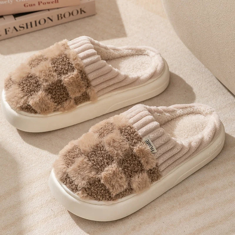 Women's plaid plush slippers with non-slip sole in various colours