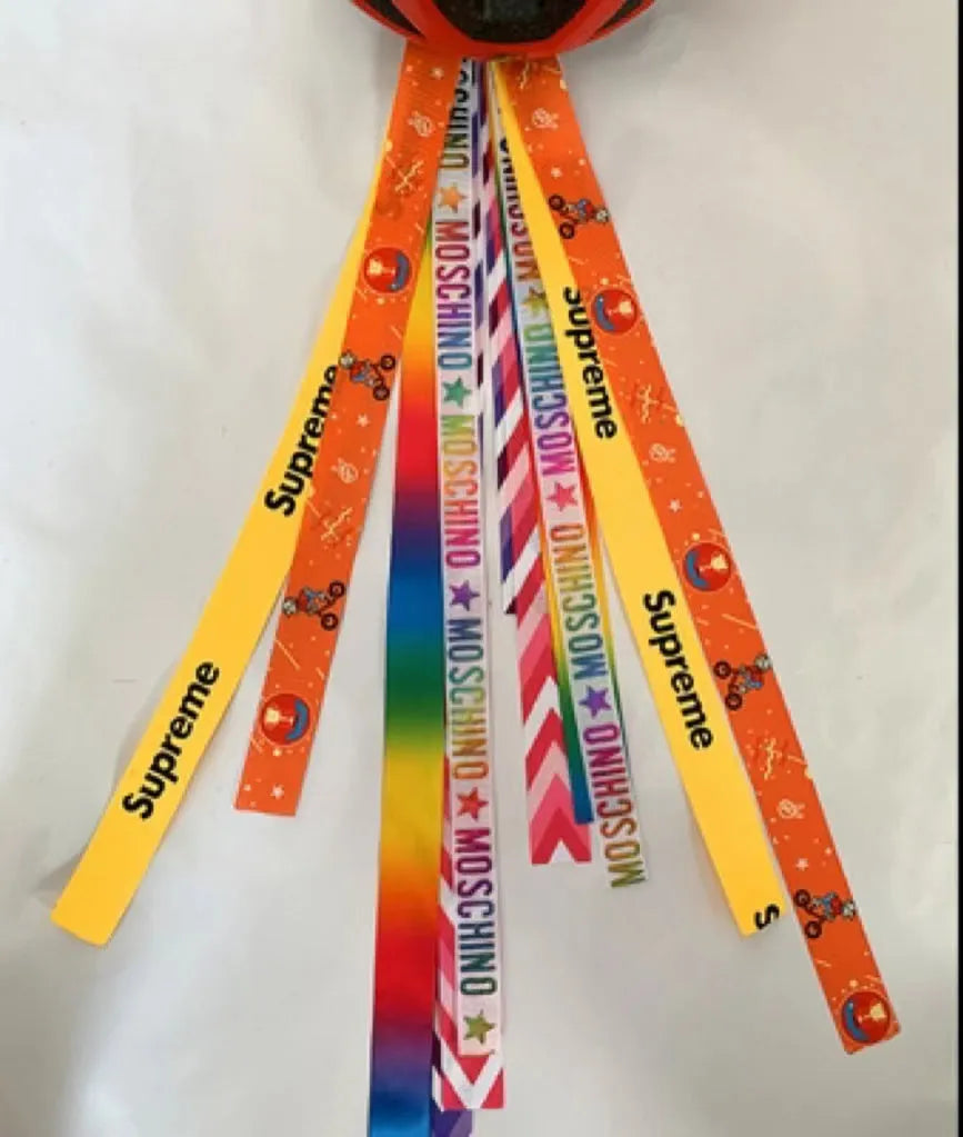 Children's helmet decorative streamer ribbons in various colours for roller skating and cycling helmets