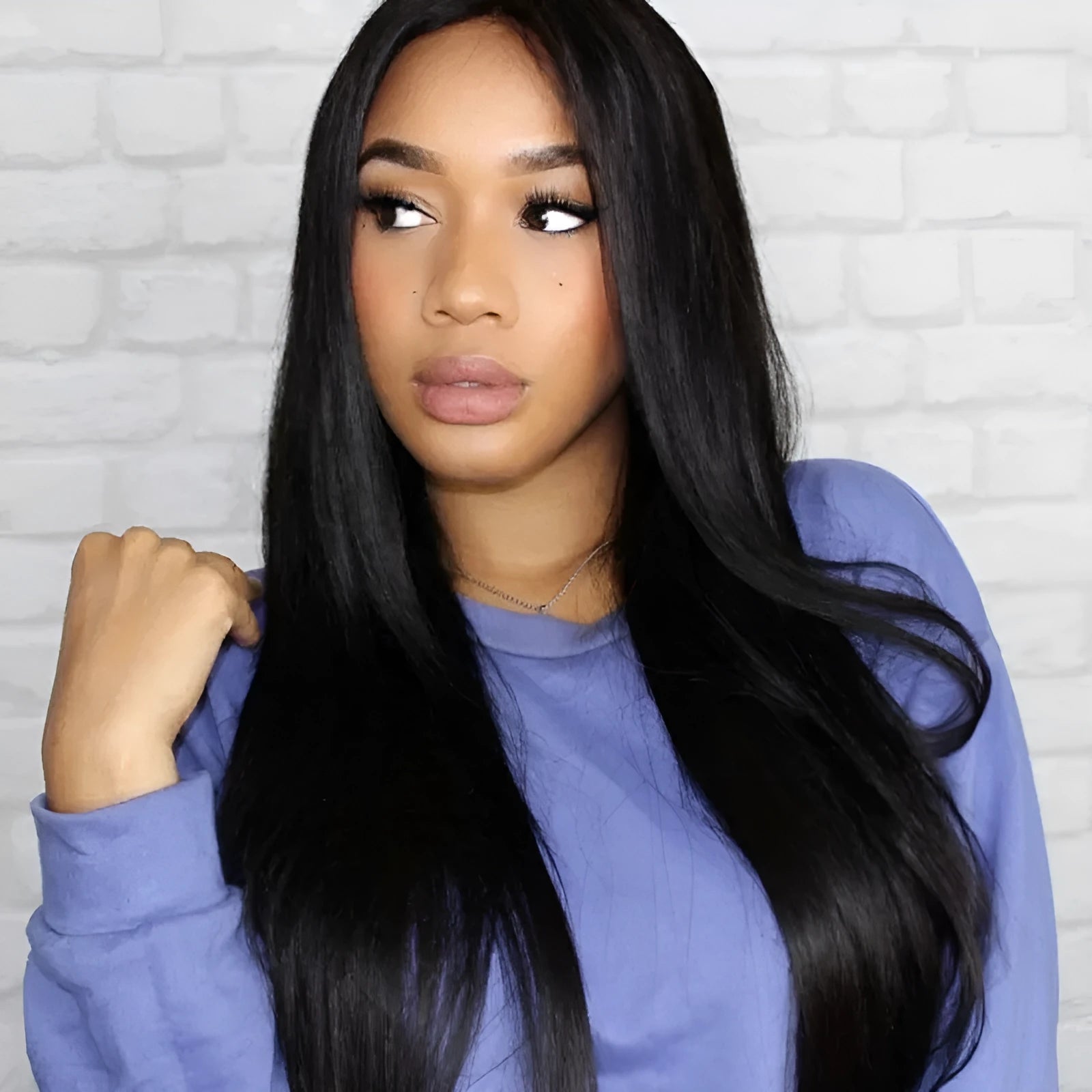 Long straight synthetic wig with centre-parted bangs in black high-temperature fibre material for women