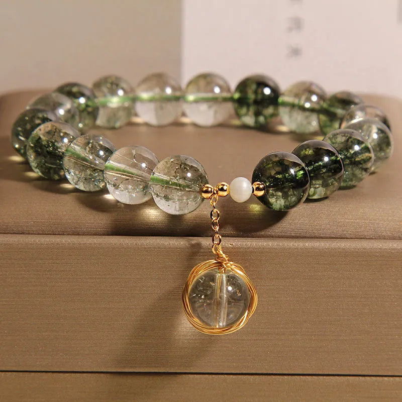 Green phantom quartz and chorite crystal bracelet for women in Japanese Korean style.