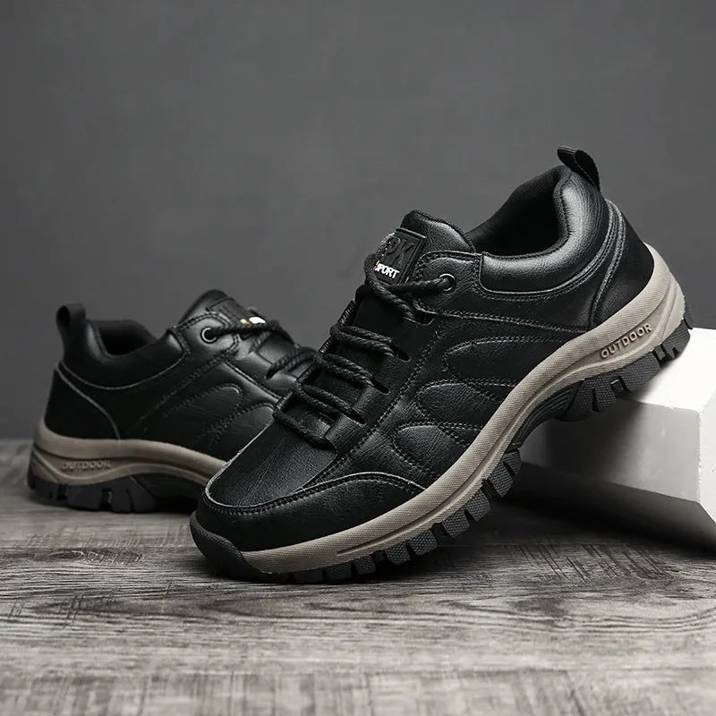Men's winter boots with plush lining, black, lace-up style, artificial PU upper with cowhide finish, rubber sole