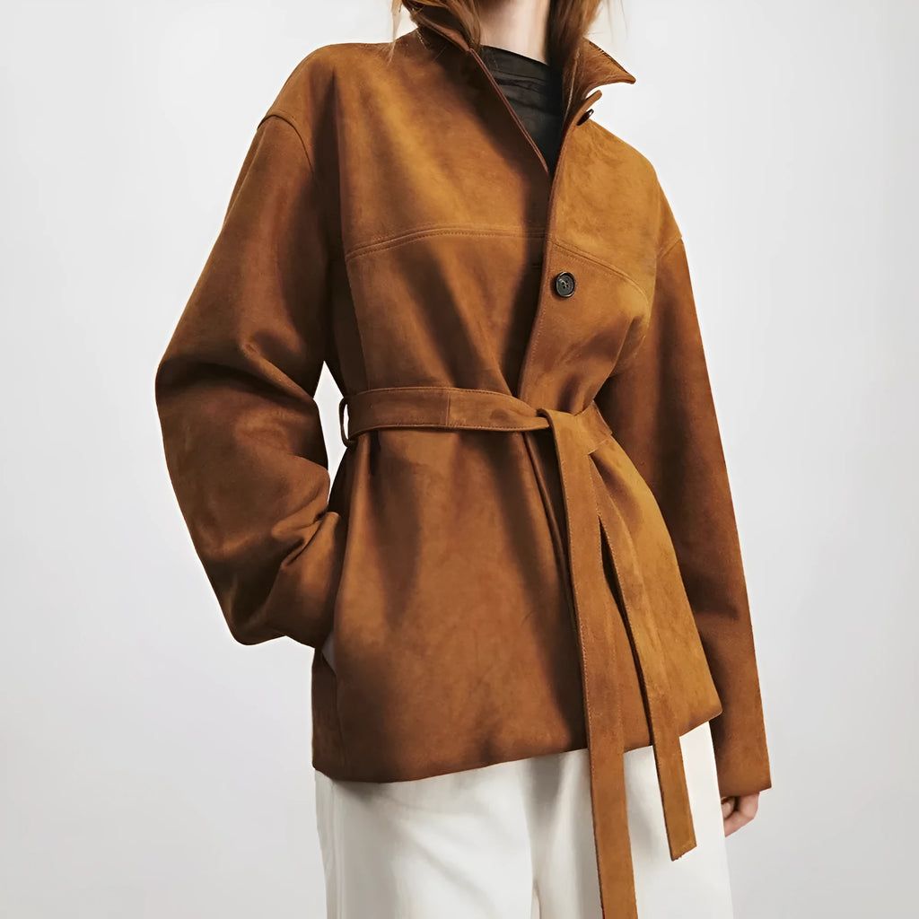 Women's caramel mocha cashmere blend retro coat with a Peter Pan collar and leather stitching.