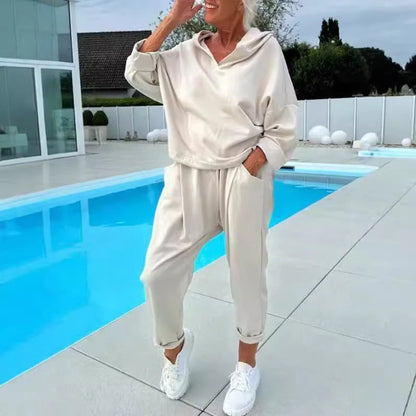 Women's solid colour hooded sweatshirt two-piece set in various colours and sizes