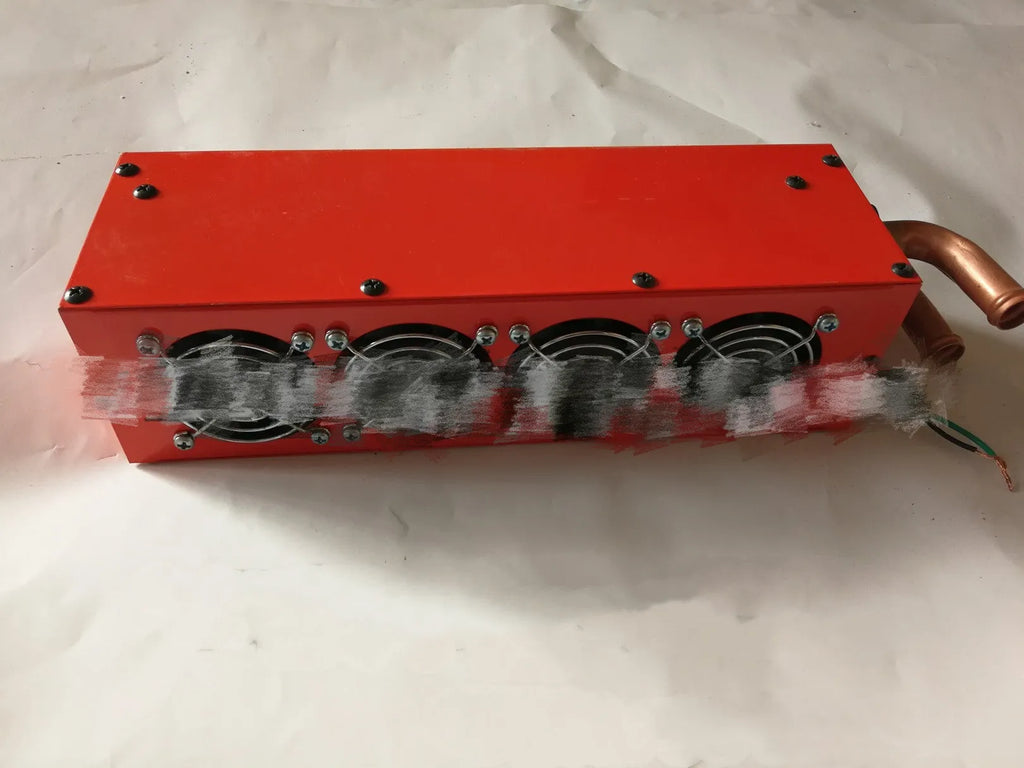 Small metal car heater with copper pipes for 12V 24V vehicle installation