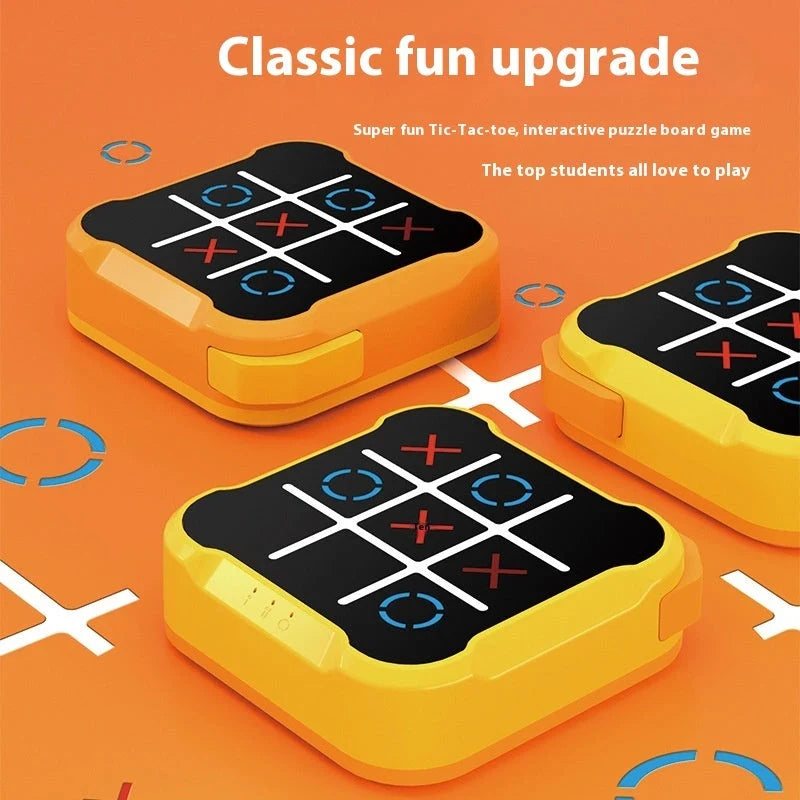 Educational Tictactoe Three-character Chess Set in British orange and yellow