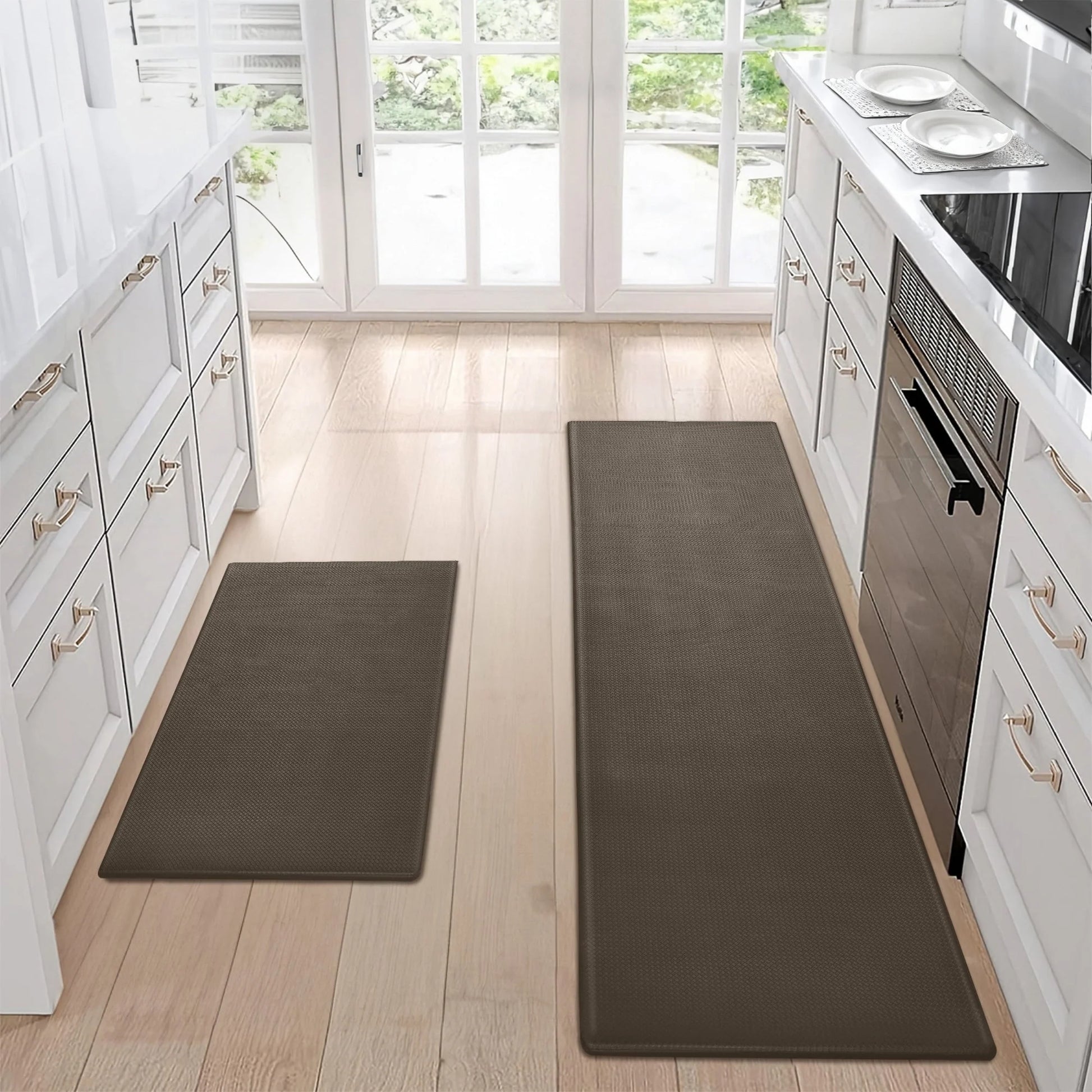 Non-slip kitchen floor mat set in grey, waterproof and easy to clean, dimensions 44x13x13cm