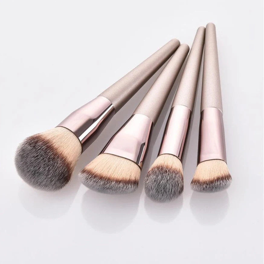Wooden handle champagne gold makeup brush set with 10 professional brushes for foundation and contouring