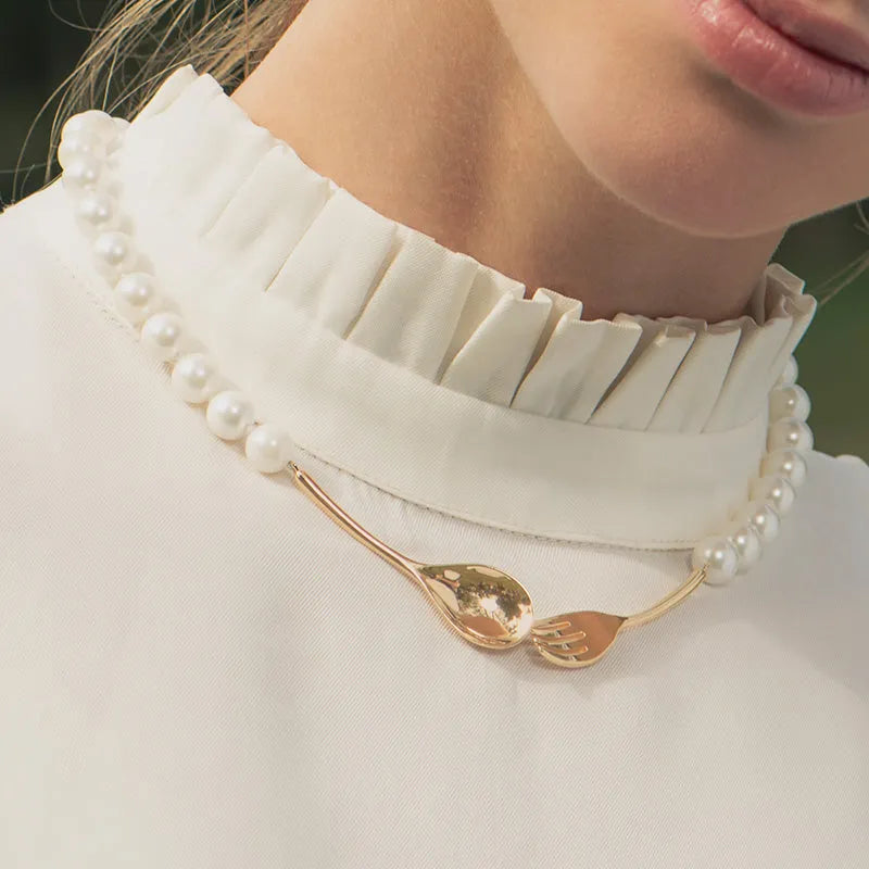 Gold 925 silver necklace with three tiers of shell beads, 370mm chain, adjustable extension links