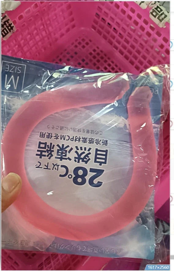 Stylish and innovative cooling neck ring made with NASA-inspired technology, available in various colors and sizes for refreshing summer comfort.