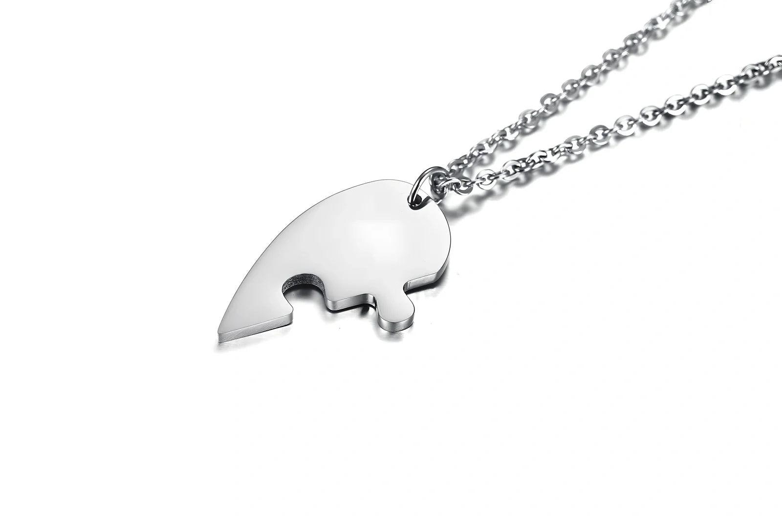 Heart-shaped titanium steel friendship pendant set in silver, gold, black with optional 51-80cm chain, rust-resistant two-piece unisex jewellery