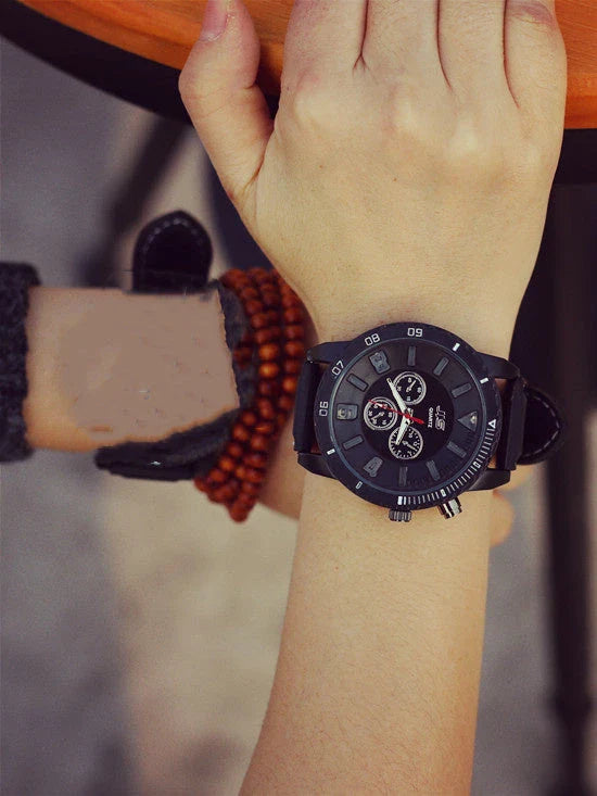 Classic Super Luminous Oversized Dial Quartz Watch for Men and Women