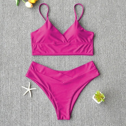 Women's two-piece swimsuit in rose red with polypropylene fibre fabric that resists chlorine