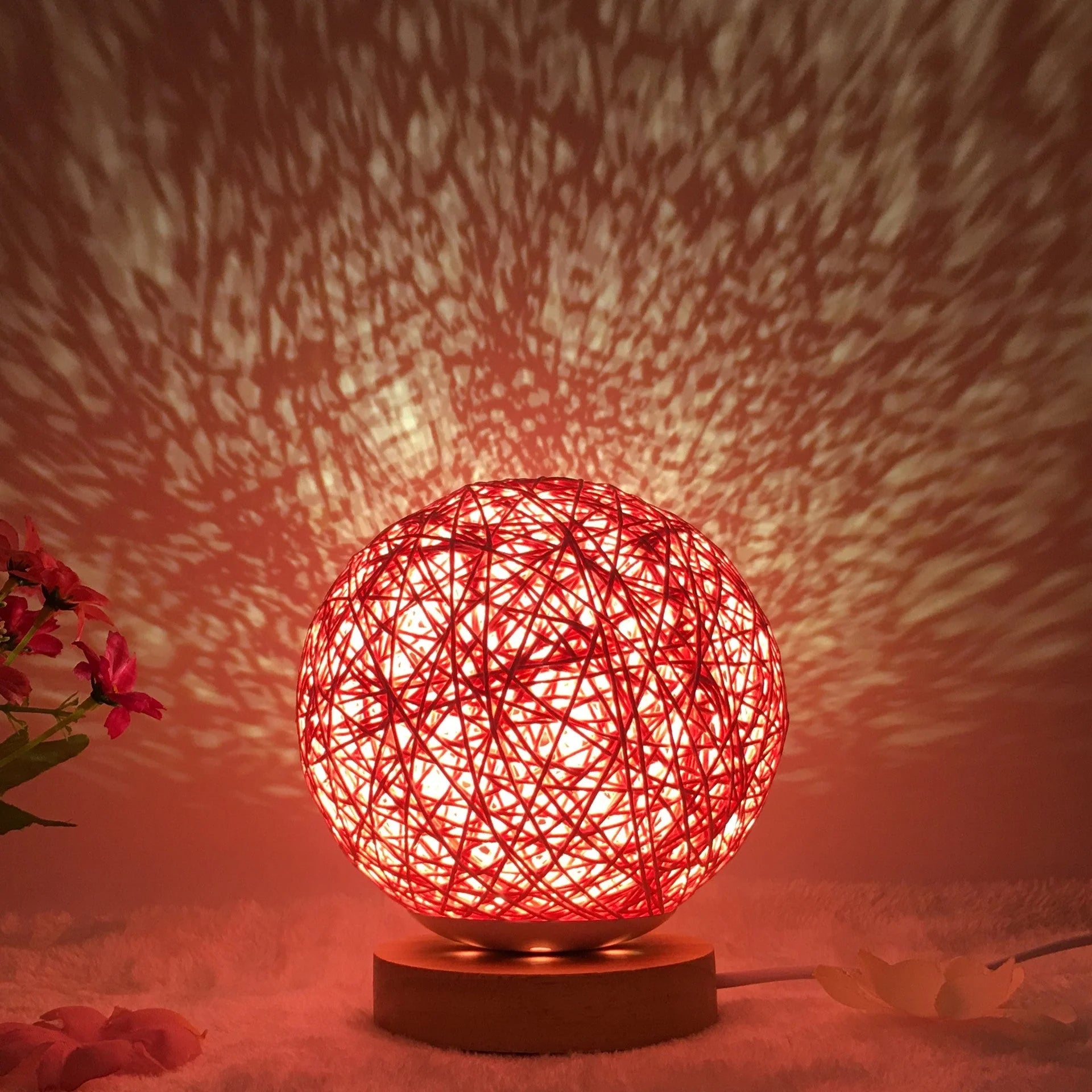 LED rattan table lamp with hand-knit lampshade in various colours