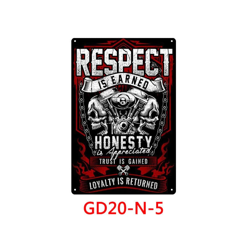 Retro tin painting wall hanging with American vintage design, 30x20cm