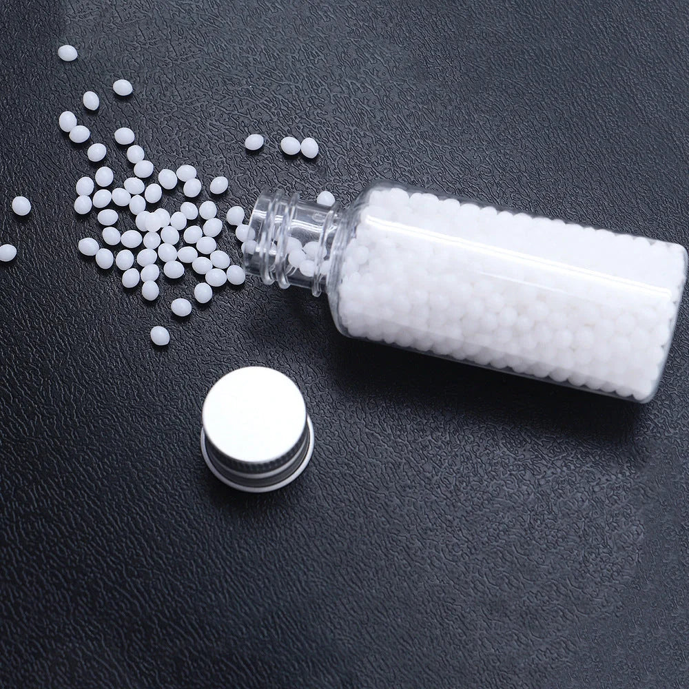 Halloween Vampire Zombie Dentures for cosplay and costume parties, available in multiple sizes